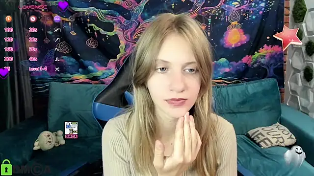 Snapshot of Olisa_fox chatting on November 3, 2025, 8:45 pm Olisa fox online show from November 3, 2025, 8:45 pm