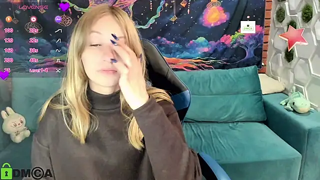 Snapshot of Olisa_fox chatting on October 6, 2025, 7:25 pm Olisa fox online show from October 6, 2025, 7:25 pm