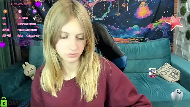 Snapshot of Olisa_fox chatting on October 29, 2025, 8:41 pm Olisa fox online show from October 29, 2025, 8:41 pm