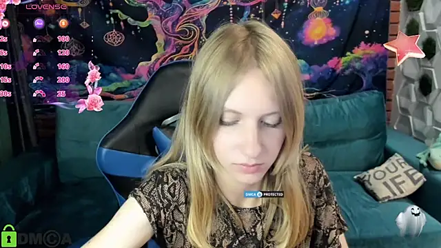 Snapshot of Olisa_fox chatting on September 21, 2025, 7:08 pm Olisa fox online show from September 21, 2025, 7:08 pm