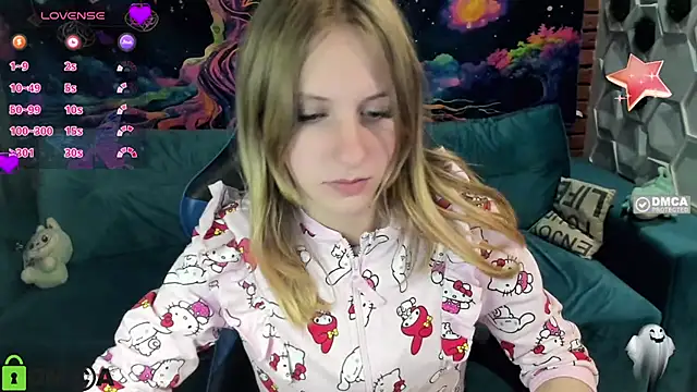 Snapshot of Olisa_fox chatting on October 9, 2025, 5:13 pm Olisa fox online show from October 9, 2025, 5:13 pm