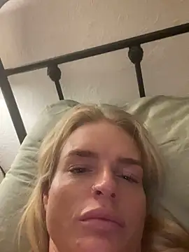 JessieMaeBabe online show from November 28, 2025, 9:15 pm