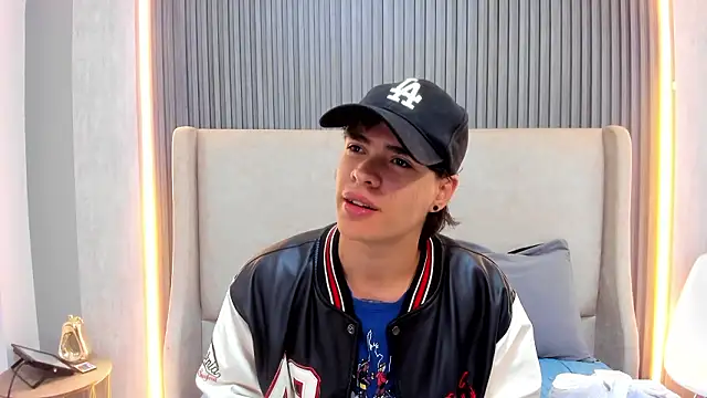 BenitoSaenz online show from February 3, 2026, 12:32 pm