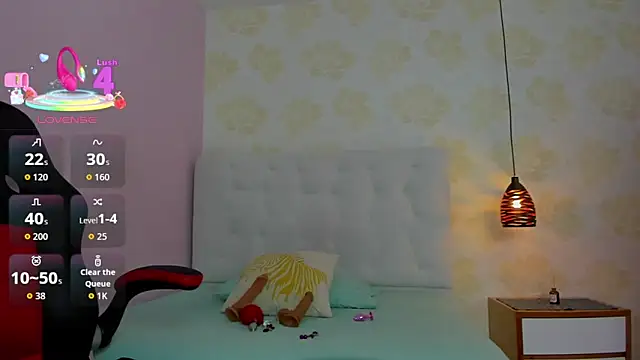 Snapshot of IVONNEPARKER6 chatting on September 18, 2025, 7:17 pm IVONNEPARKER6 online show from September 18, 2025, 7:17 pm