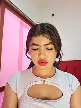 Snapshot of Luna_20x chatting on October 27, 2025, 7:15 pm Luna 20x online show from October 27, 2025, 7:15 pm