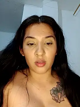 VALENTINA ROUSE  online show from December 22, 2025, 2:33 am