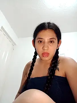 Snapshot of VALENTINA_ROUSE_ chatting on September 23, 2025, 3:57 am VALENTINA ROUSE online show from September 23, 2025, 3:57 am