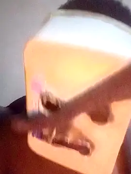 OnlyMoneyIwanT online show from September 30, 2025, 9:37 am