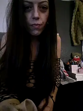 Bella4580b online show from September 9, 2025, 9:57 pm