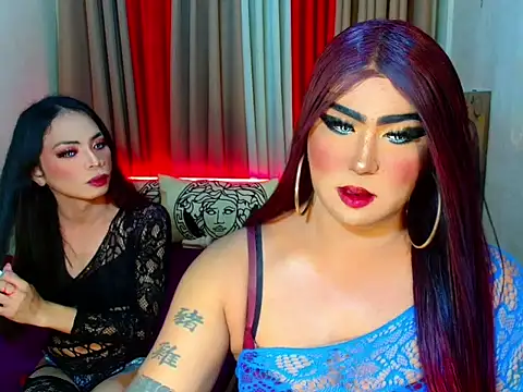 Snapshot of UnlimitedCumShow chatting on October 10, 2025, 1:17 am UnlimitedCumShow online show from October 10, 2025, 1:17 am