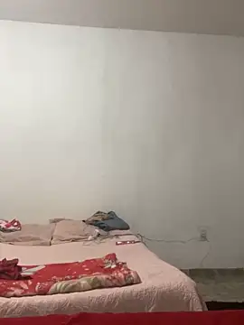 morenaluaa online show from September 24, 2025, 7:09 pm