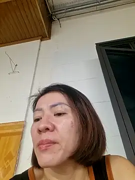 Snapshot of Hailey_babe chatting on October 19, 2025, 1:19 am Hailey babe online show from October 19, 2025, 1:19 am