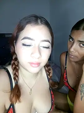 Snapshot of Chloe_Sky_love chatting on September 26, 2025, 6:20 am Chloe Sky love online show from September 26, 2025, 6:20 am