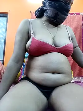 Hotpuja25 online show from September 22, 2025, 3:51 pm