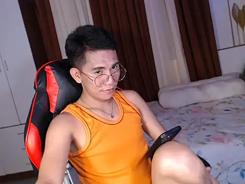 drinkmycumx online show from October 7, 2025, 2:29 pm