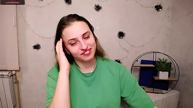 Snapshot of AmandaDimond_ chatting on February 5, 2026, 12:45 pm AmandaDimond online show from February 5, 2026, 12:45 pm