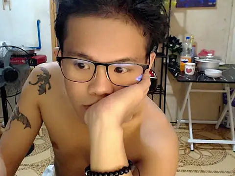 twink asianbunny online show from March 3, 2026, 6:59 pm