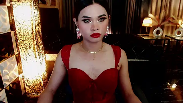 Snapshot of BigCockMaxineTS chatting on October 3, 2025, 9:55 am BigCockMaxineTS online show from October 3, 2025, 9:55 am