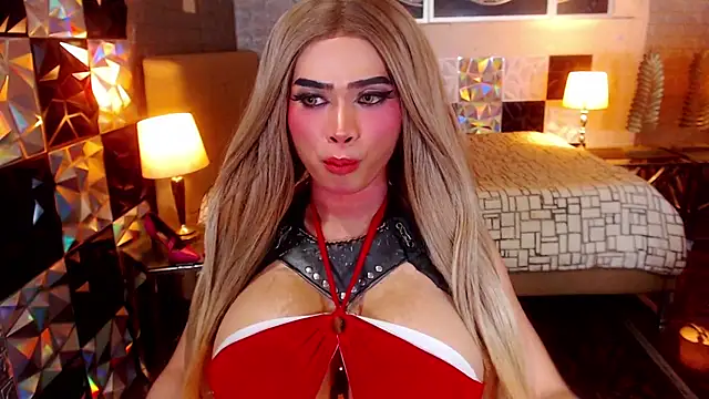 Snapshot of BigCockMaxineTS chatting on October 17, 2025, 5:55 am BigCockMaxineTS online show from October 17, 2025, 5:55 am