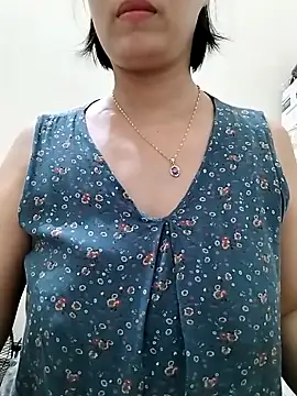 love sexy090 online show from October 4, 2025, 12:01 am