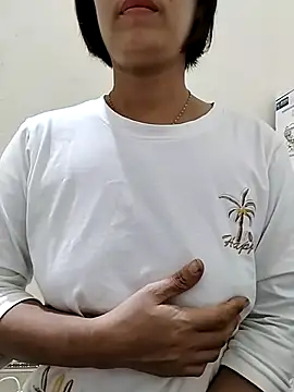 love sexy090 online show from November 13, 2025, 12:36 am