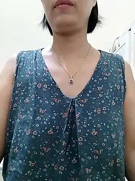 love sexy090 online show from September 18, 2025, 11:52 pm