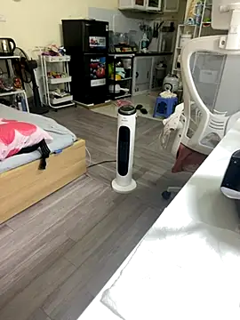 Mina048 online show from November 10, 2025, 11:43 pm