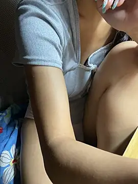 Mina048 online show from May 31, 2026, 6:02 pm