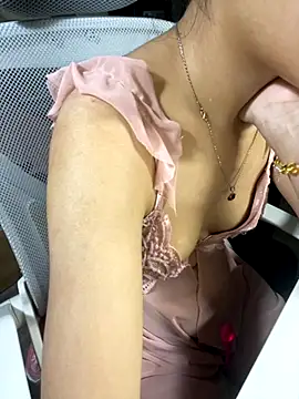 Mina048 online show from October 6, 2025, 4:52 pm