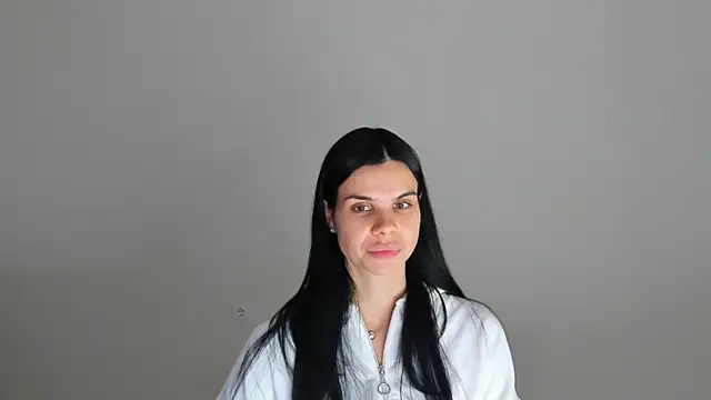 Amelisweett online show from September 28, 2025, 9:05 am