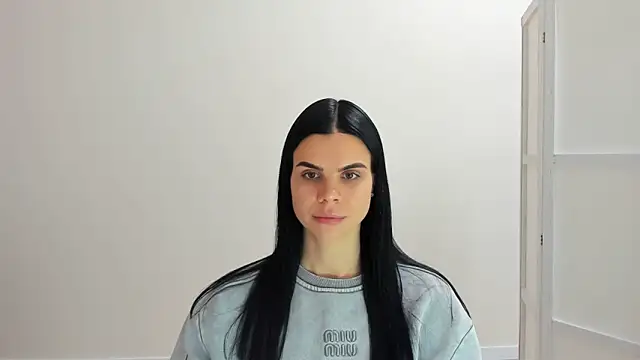 Amelisweett online show from October 5, 2025, 9:22 am