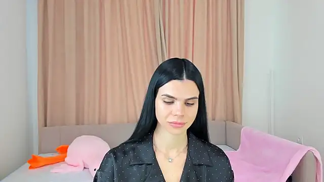 Amelisweett online show from September 22, 2025, 8:53 am