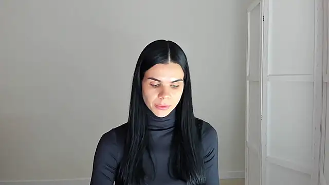 Amelisweett online show from October 17, 2025, 8:28 am