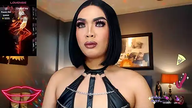 Snapshot of FridaHumphrey chatting on September 20, 2025, 4:56 pm FridaHumphrey online show from September 20, 2025, 4:56 pm