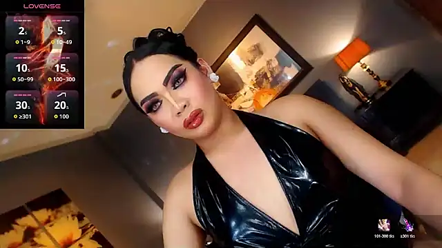 FridaHumphrey online show from April 15, 2026, 5:06 pm