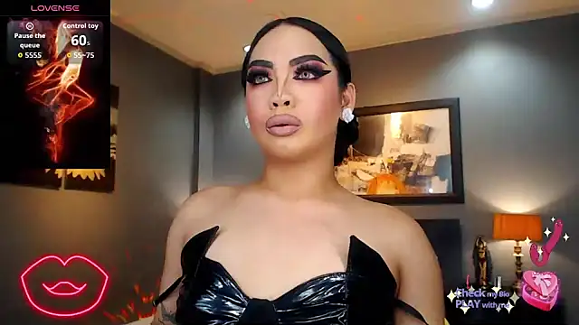 FridaHumphrey online show from April 16, 2026, 5:25 pm