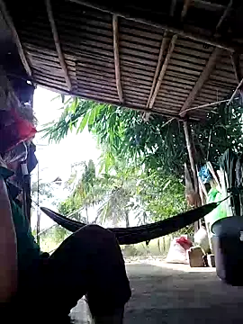 Snapshot of BigBoobs186 chatting on October 4, 2025, 1:07 am BigBoobs186 online show from October 4, 2025, 1:07 am