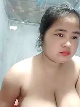 Snapshot of BigBoobs186 chatting on October 15, 2025, 1:08 pm BigBoobs186 online show from October 15, 2025, 1:08 pm