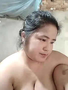 Snapshot of BigBoobs186 chatting on October 11, 2025, 5:30 am BigBoobs186 online show from October 11, 2025, 5:30 am