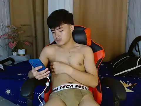 YourNaughtyTwink 69 online show from May 1, 2026, 1:49 pm