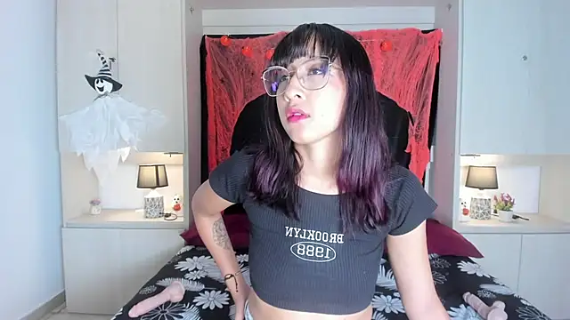 Snapshot of CamiGox chatting on October 22, 2025, 7:57 pm CamiGox online show from October 22, 2025, 7:57 pm