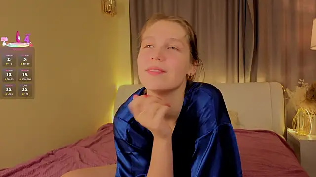 Snapshot of BeatrixCarIeton chatting on October 14, 2025, 9:15 pm BeatrixCarIeton online show from October 14, 2025, 9:15 pm