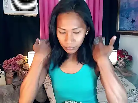sassylatina online show from June 9, 2026, 2:12 am