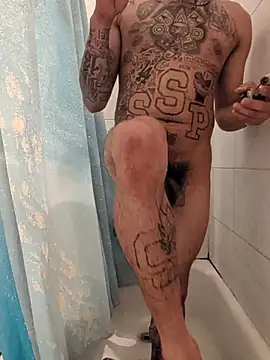 Cnutt310 online show from April 7, 2026, 12:01 am