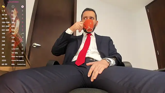 KarlBoss1 online show from September 29, 2025, 10:22 am