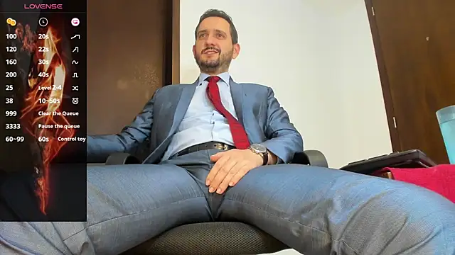 KarlBoss1 online show from November 10, 2025, 8:14 pm