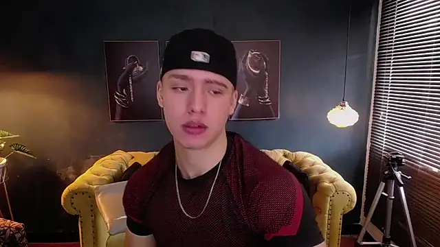 Snapshot of deivid_parker chatting on February 4, 2026, 2:01 pm deivid parker online show from February 4, 2026, 2:01 pm