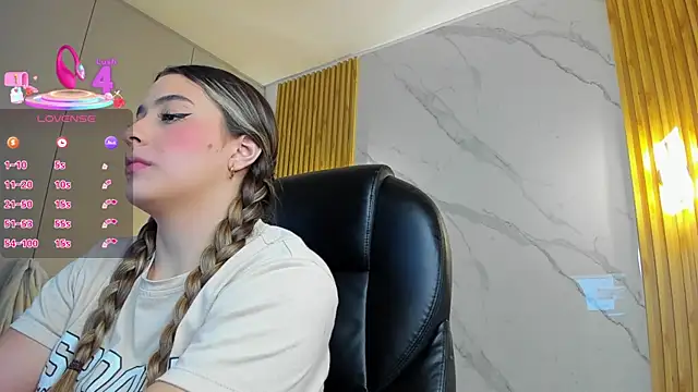 KYLIE JONES6 online show from September 23, 2025, 3:02 am