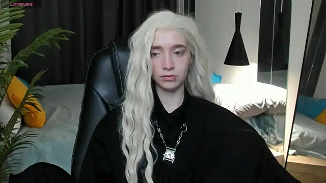 MelissaReis online show from September 20, 2025, 11:10 pm