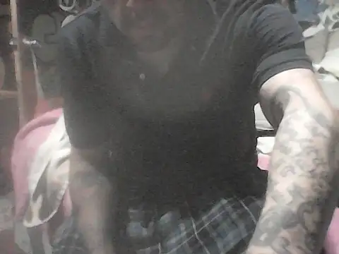 Twoslipperywhenwett online show from June 16, 2026, 4:23 am